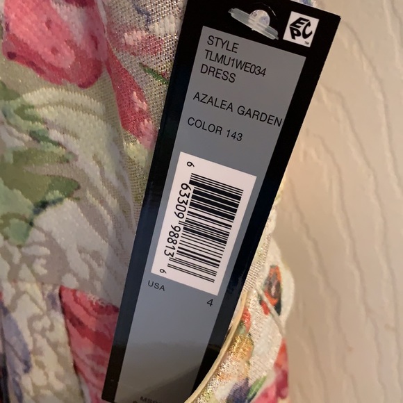 Tahari Floral Jacquard flower ombre fit and flare dress 4 NWT new with tags - Picture 8 of 10